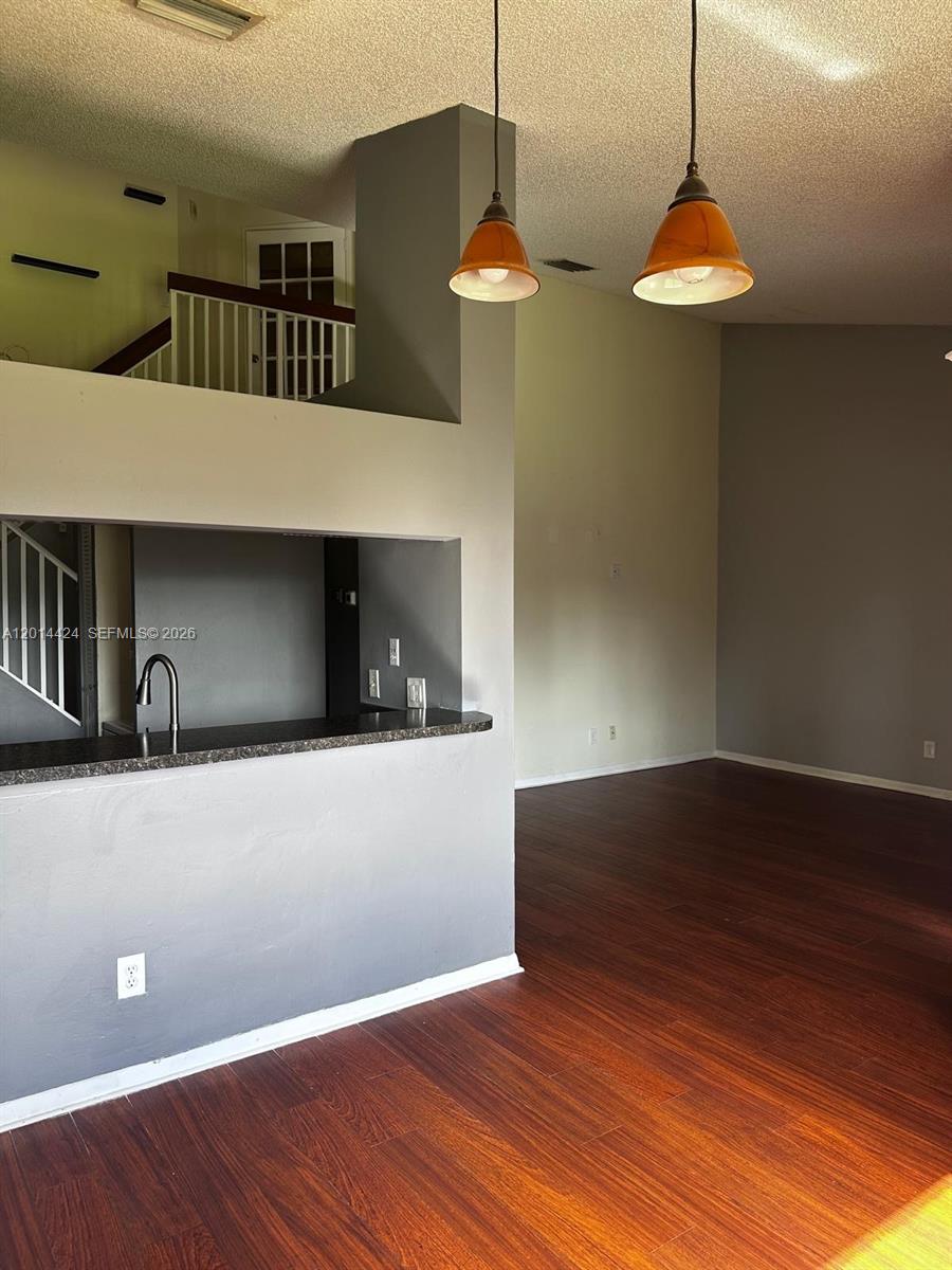 NAPOLI GARDENS AT CORAL S - Residential Lease