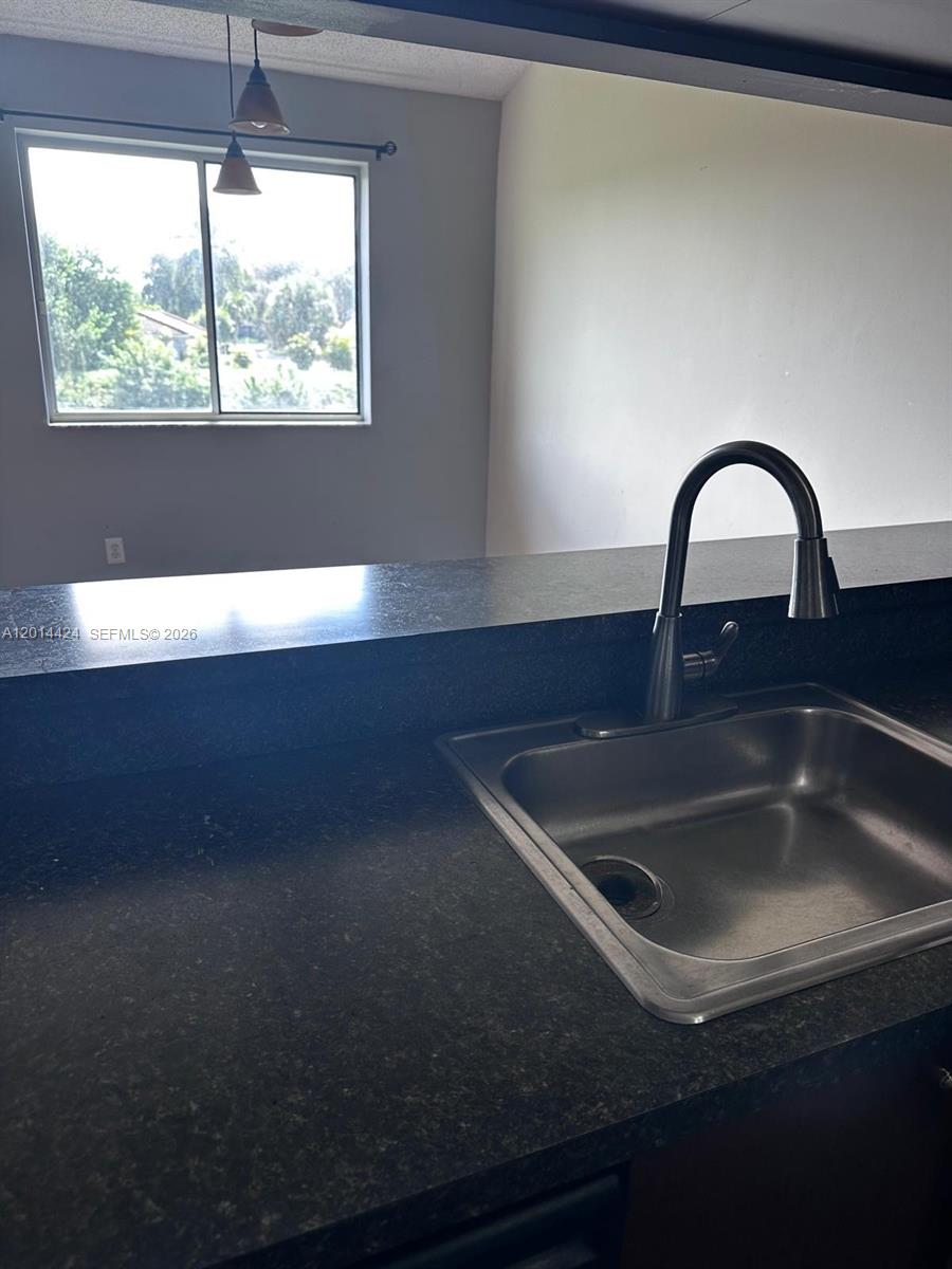 NAPOLI GARDENS AT CORAL S - Residential Lease