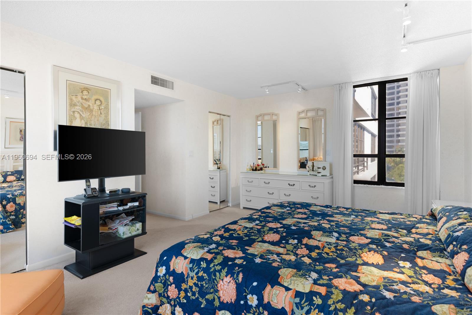 OLYMPUS CONDO - Residential