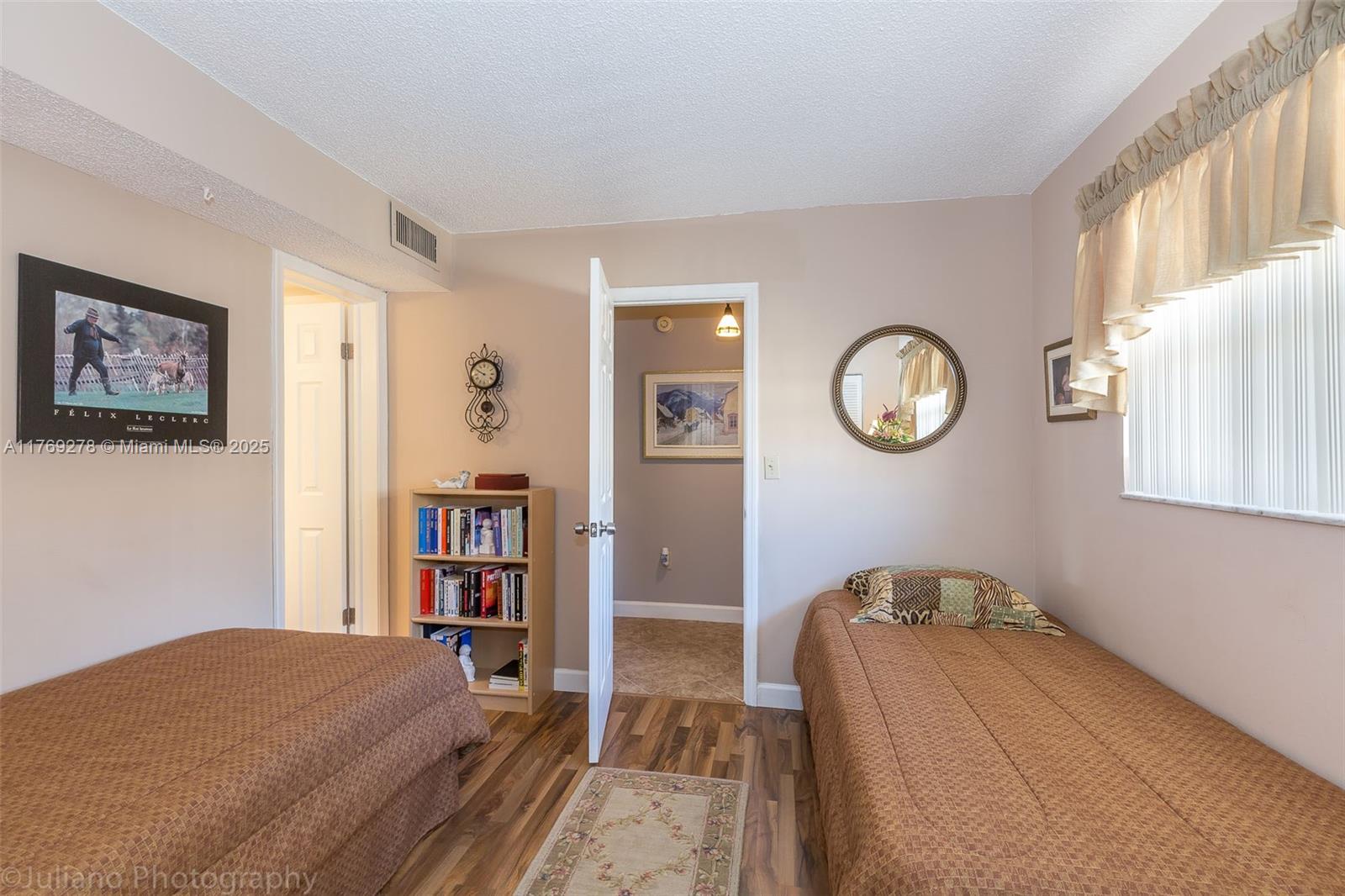 LE CARTIER CONDO - Residential