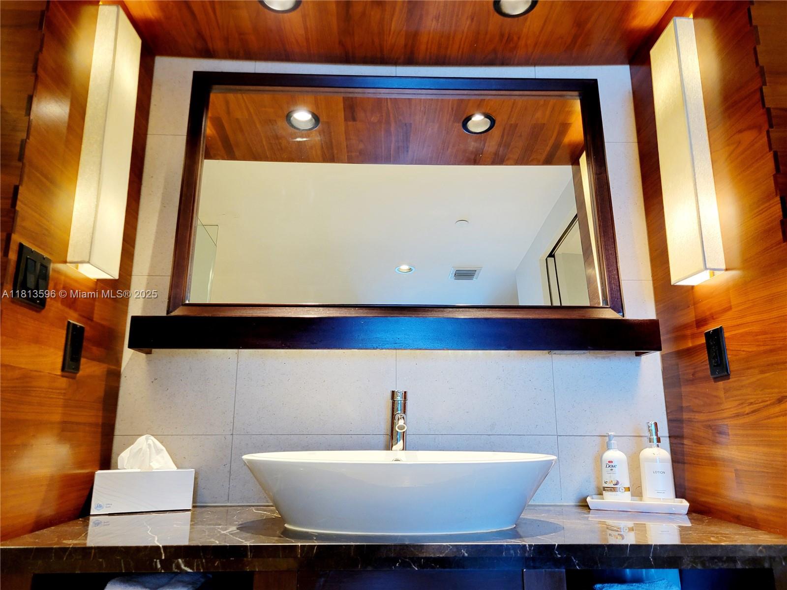 CENTRAL CARILLON BEACH CO - Residential