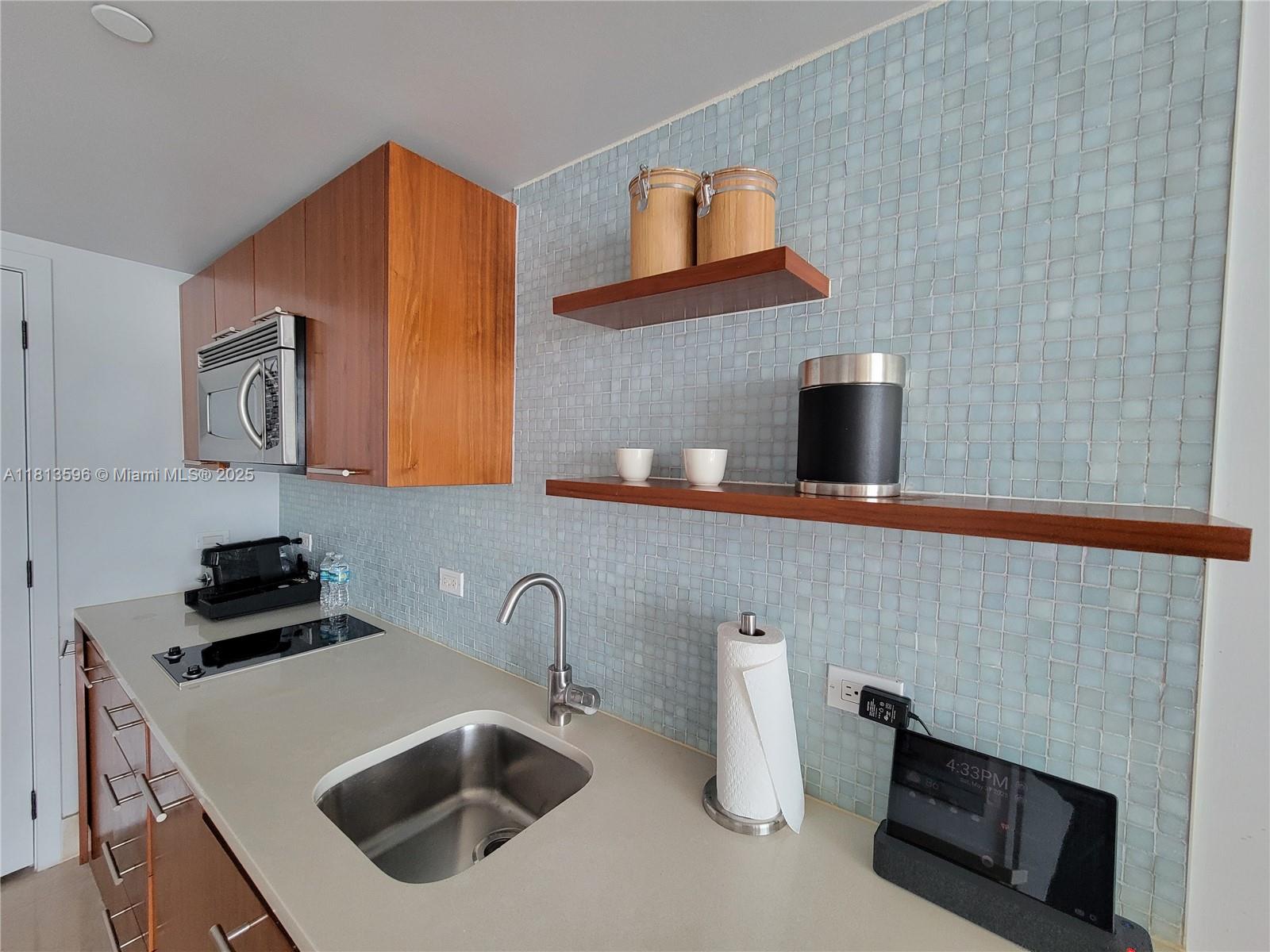 CENTRAL CARILLON BEACH CO - Residential