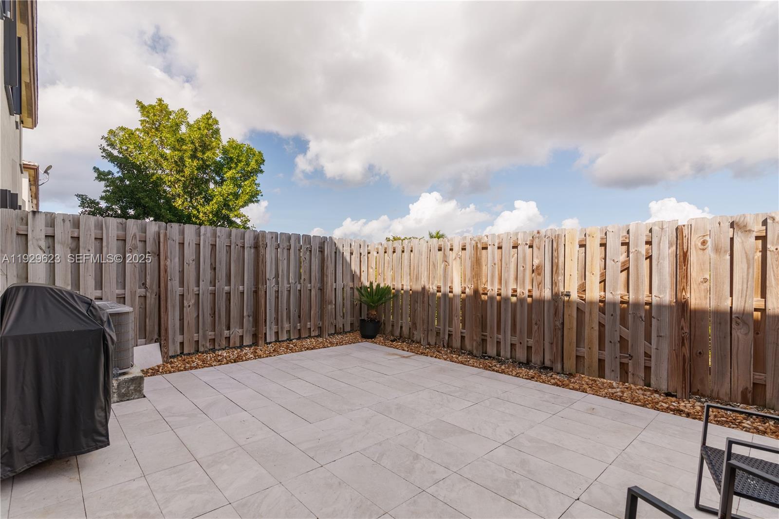 ENCLAVE SOUTH PHASE 2 - Residential