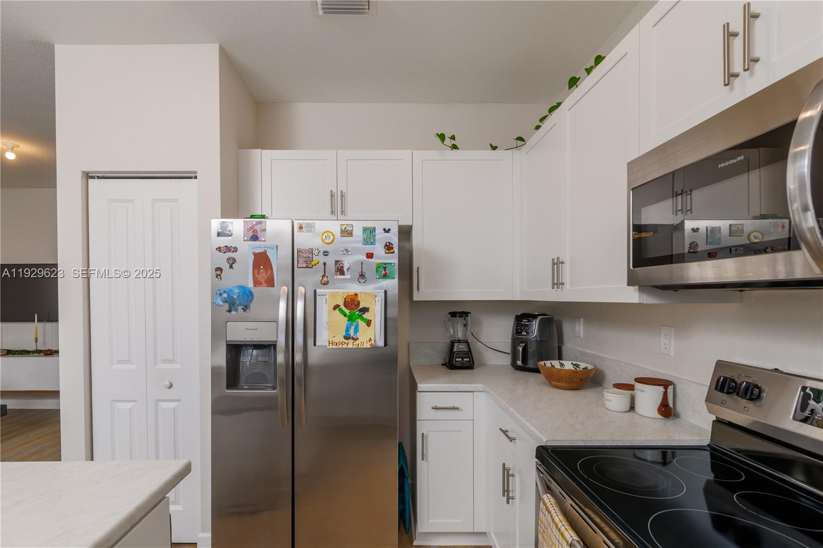 ENCLAVE SOUTH PHASE 2 - Residential