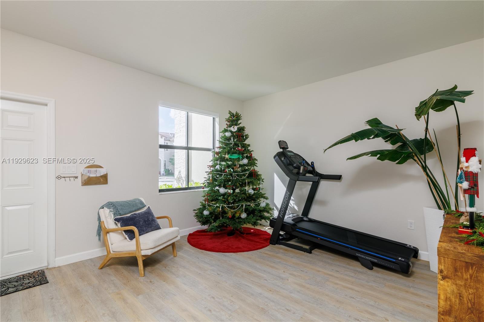 10079 SW 228th Ter 10079