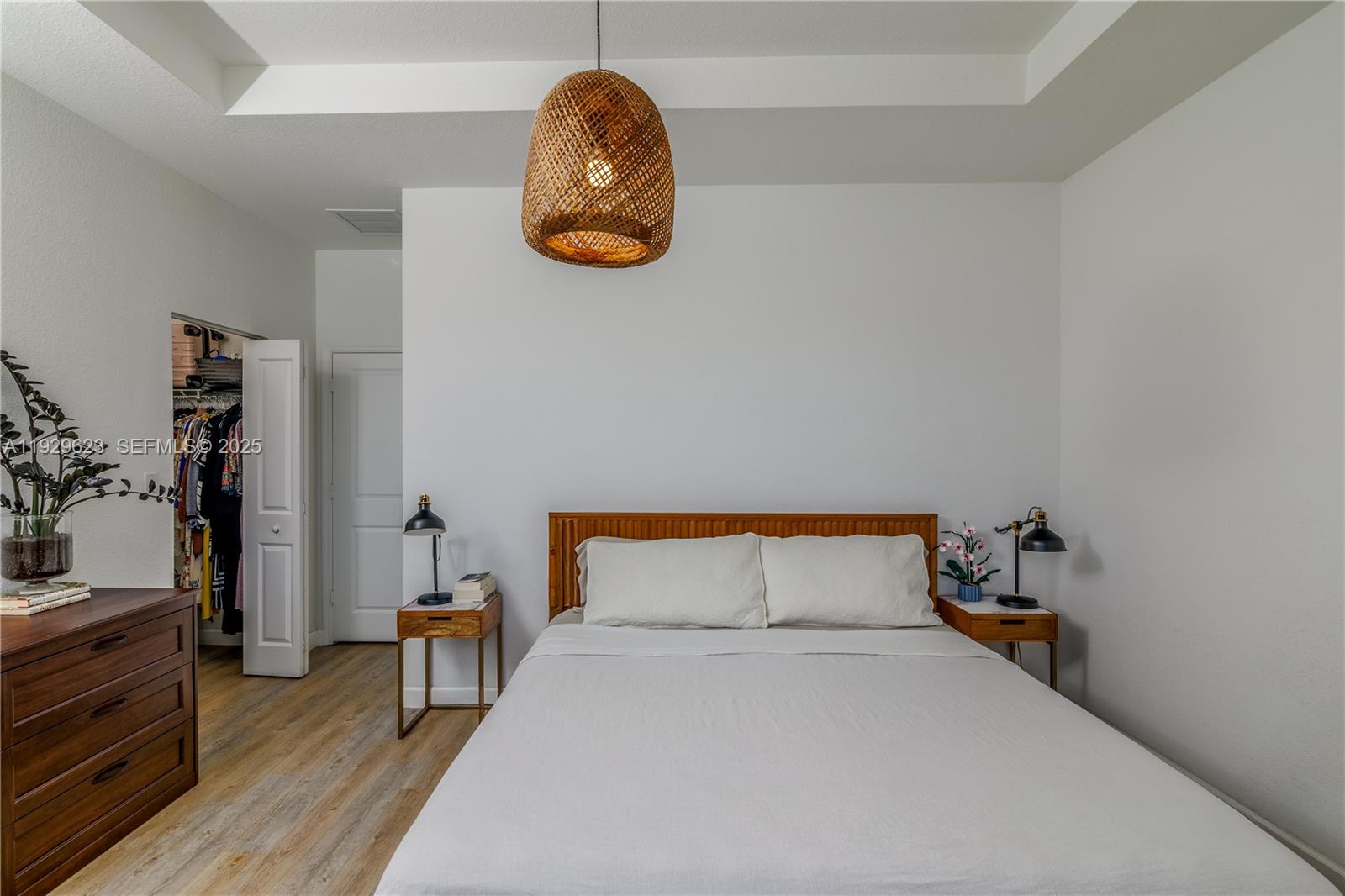 ENCLAVE SOUTH PHASE 2 - Residential