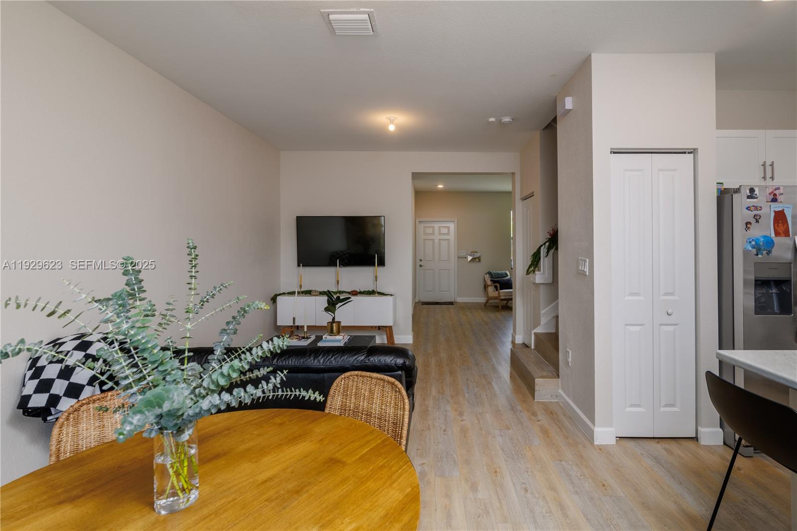 ENCLAVE SOUTH PHASE 2 - Residential