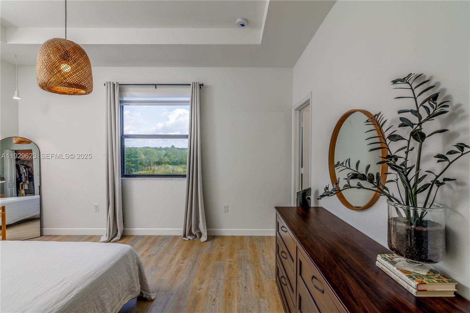 ENCLAVE SOUTH PHASE 2 - Residential