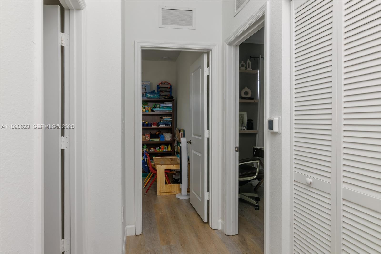 ENCLAVE SOUTH PHASE 2 - Residential