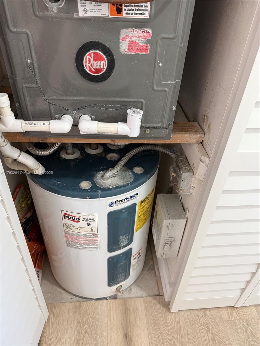 CONCORD VILLAGE CONDOMINI - Residential