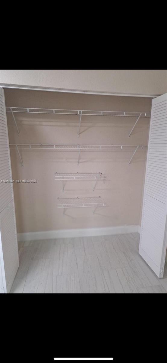 BROWARD PARK - Residential