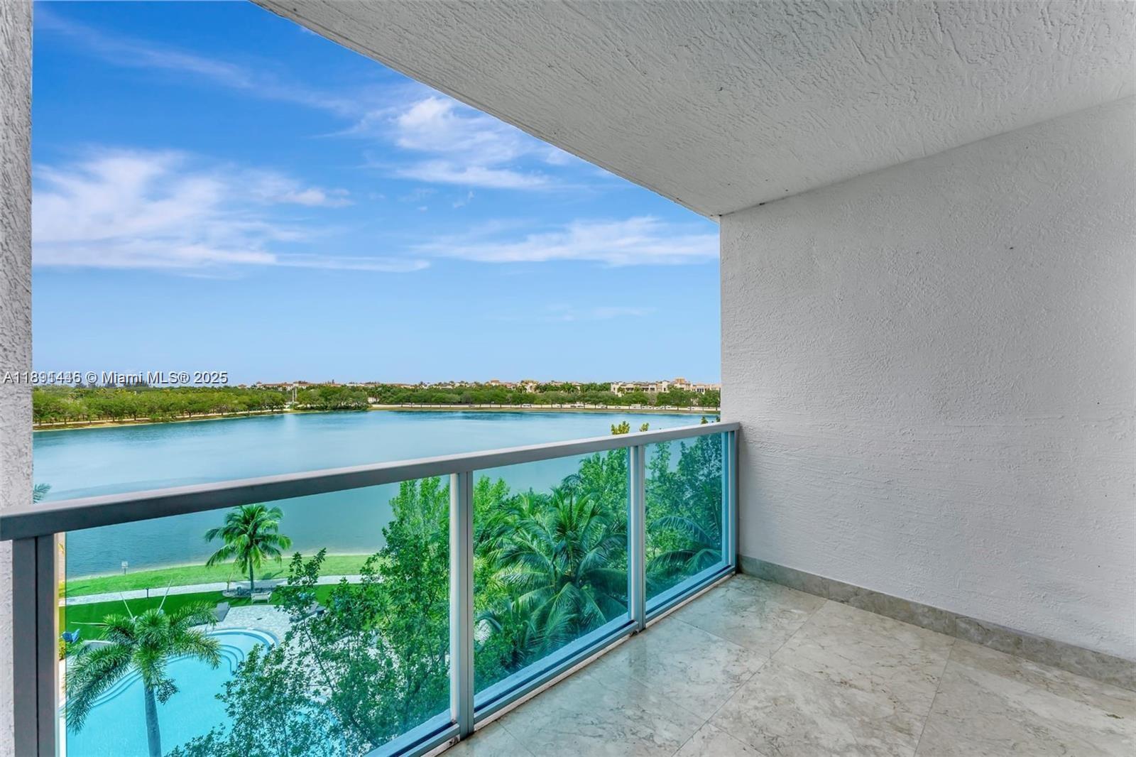 TAO SAWGRASS CONDOMINIUM - Residential