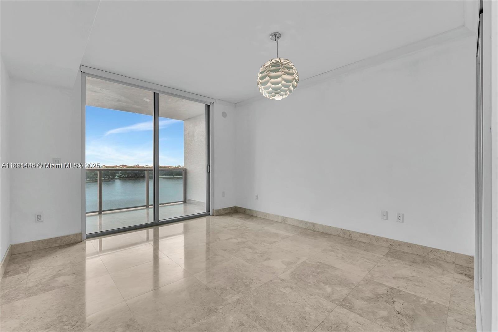 TAO SAWGRASS CONDOMINIUM - Residential