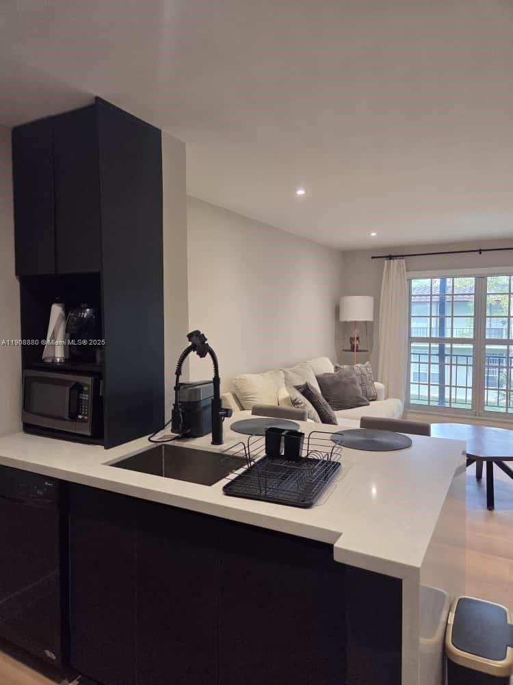 SPANISH TRACE CONDO - Residential Lease