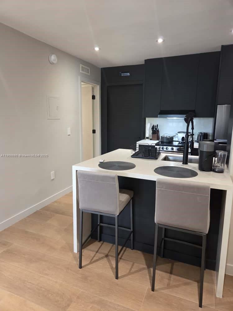 SPANISH TRACE CONDO - Residential Lease