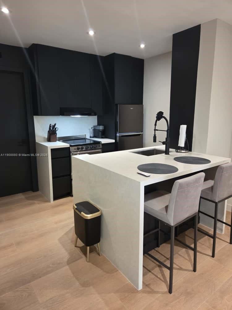 SPANISH TRACE CONDO - Residential Lease