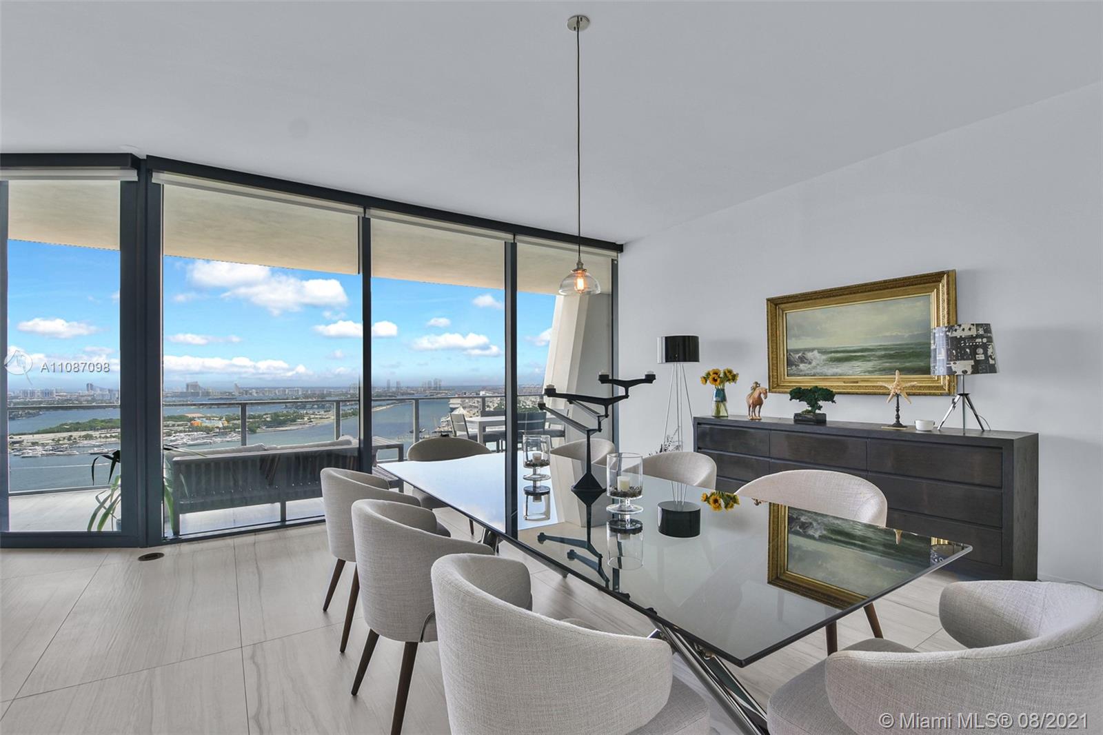 ONE THOUSAND MUSEUM - Residential