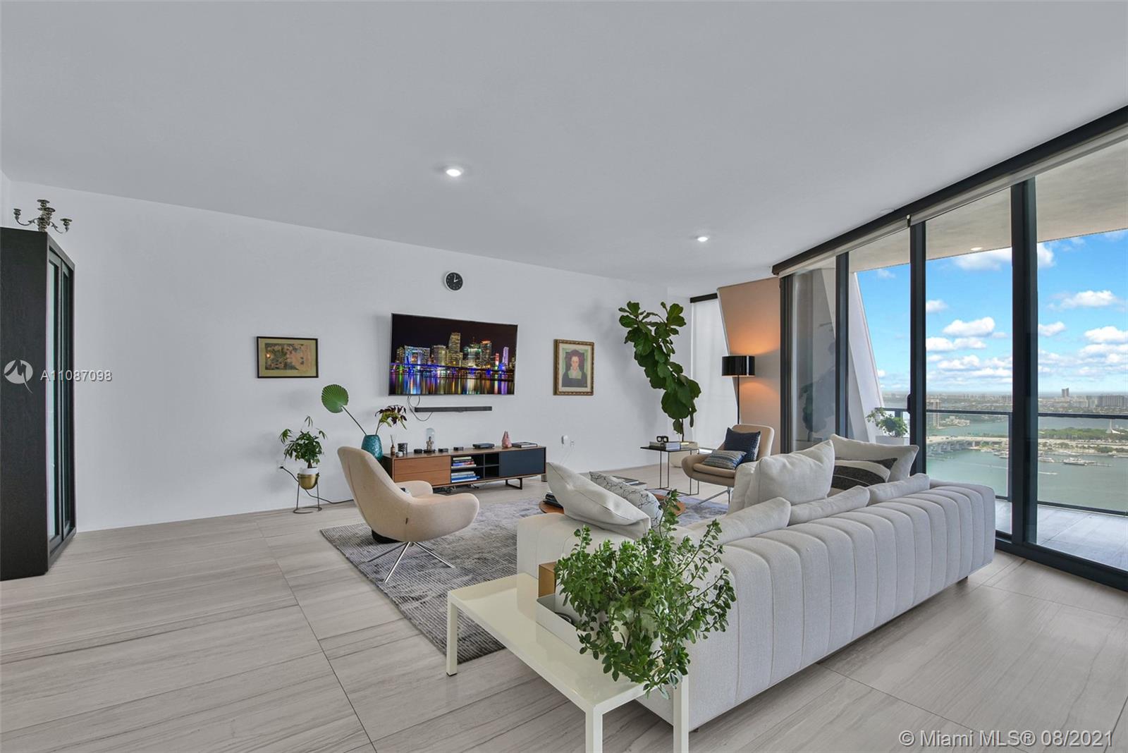 ONE THOUSAND MUSEUM - Residential