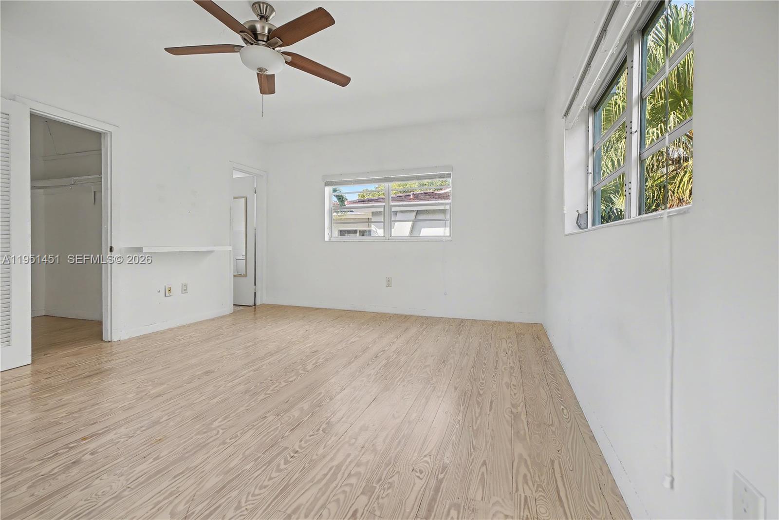 SUNRISE HARBOUR REV PL - Residential