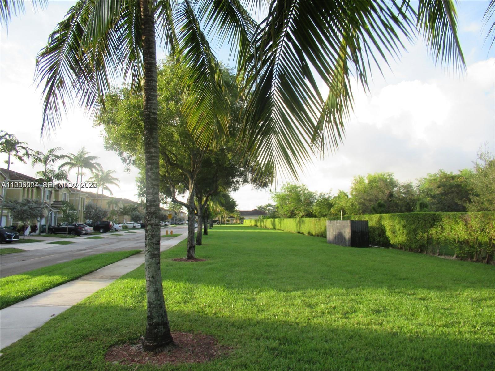 CENTURY BREEZE - Residential