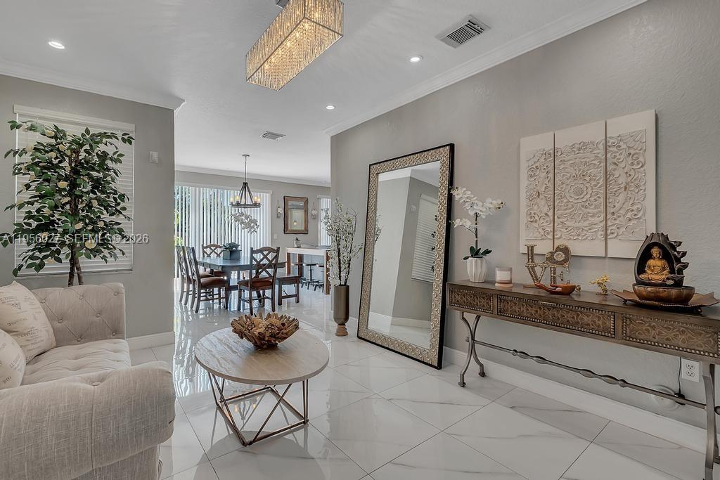 CENTURY BREEZE - Residential