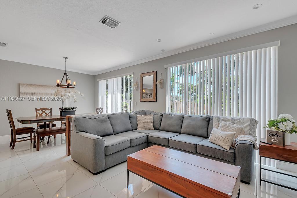 CENTURY BREEZE - Residential