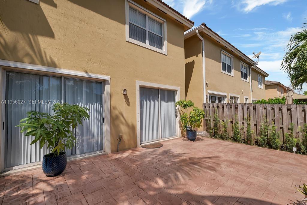 CENTURY BREEZE - Residential