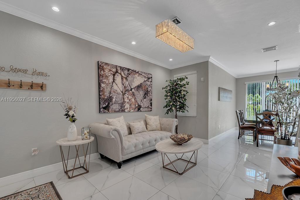 CENTURY BREEZE - Residential