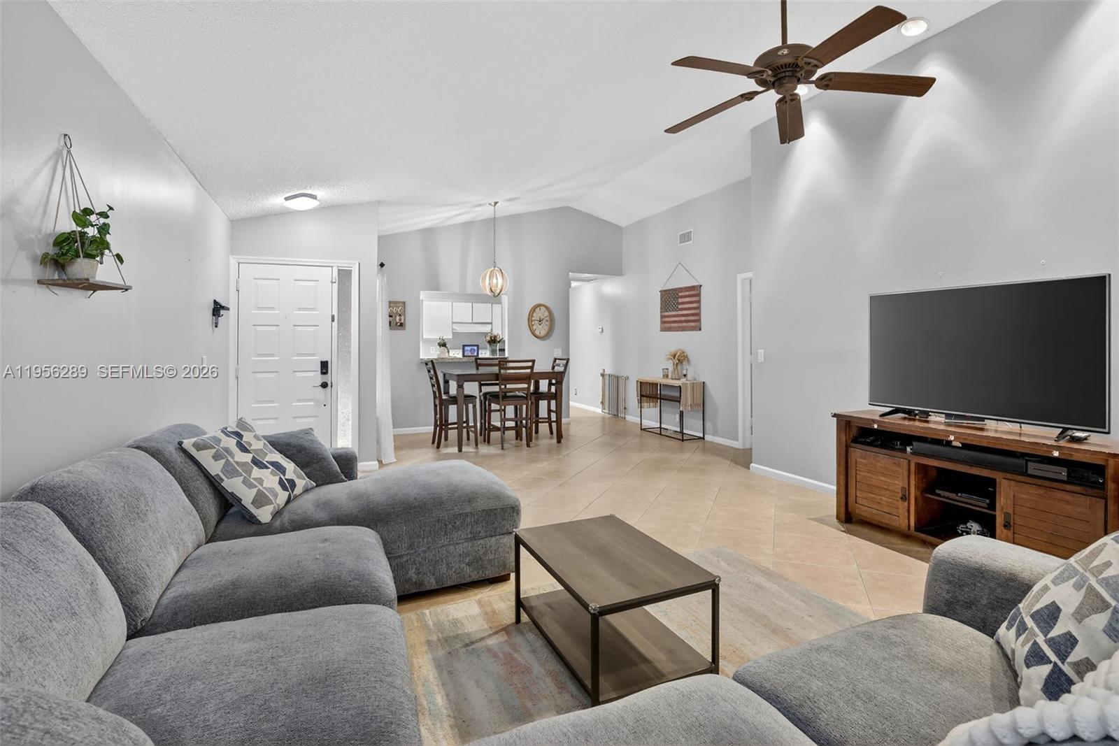 BRIDGEWATER AT PLANTATION - Residential