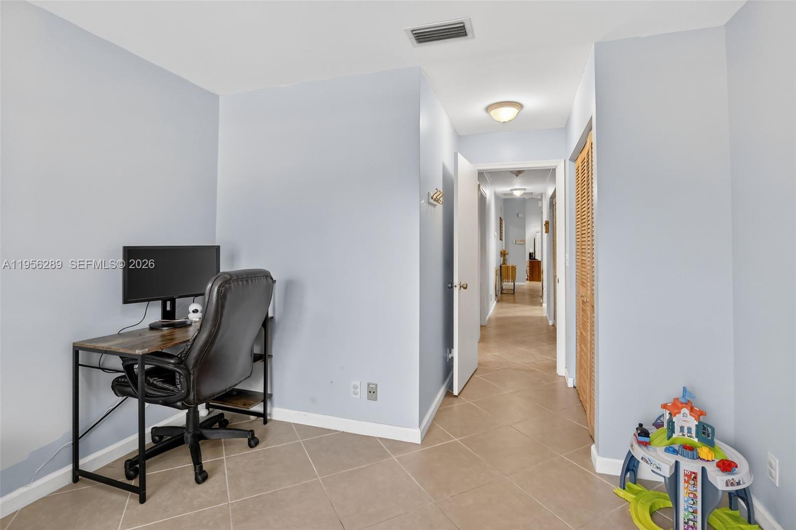 BRIDGEWATER AT PLANTATION - Residential