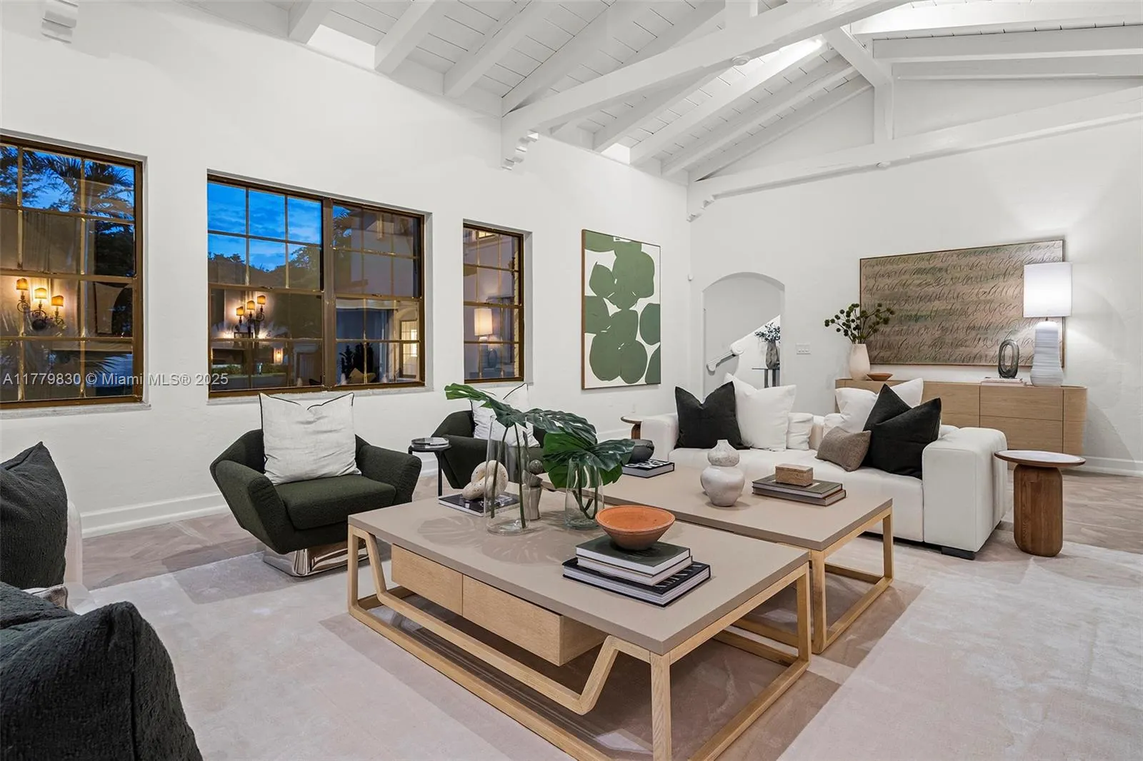 Miami Beach, Florida 33140, United States, 6 Bedrooms Bedrooms, ,7 BathroomsBathrooms,Residential,Active,104623