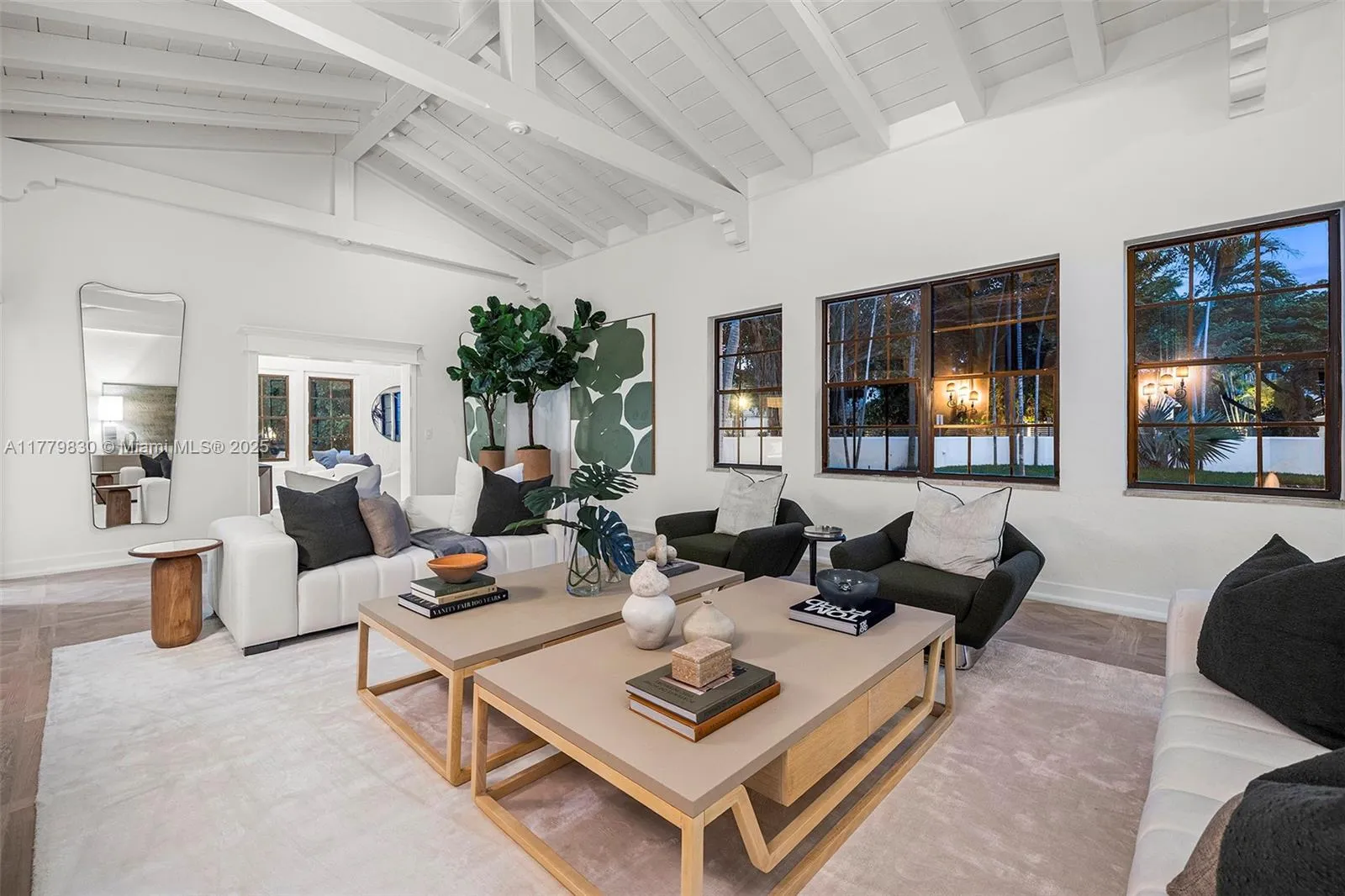 Miami Beach, Florida 33140, United States, 6 Bedrooms Bedrooms, ,7 BathroomsBathrooms,Residential,Active,104623