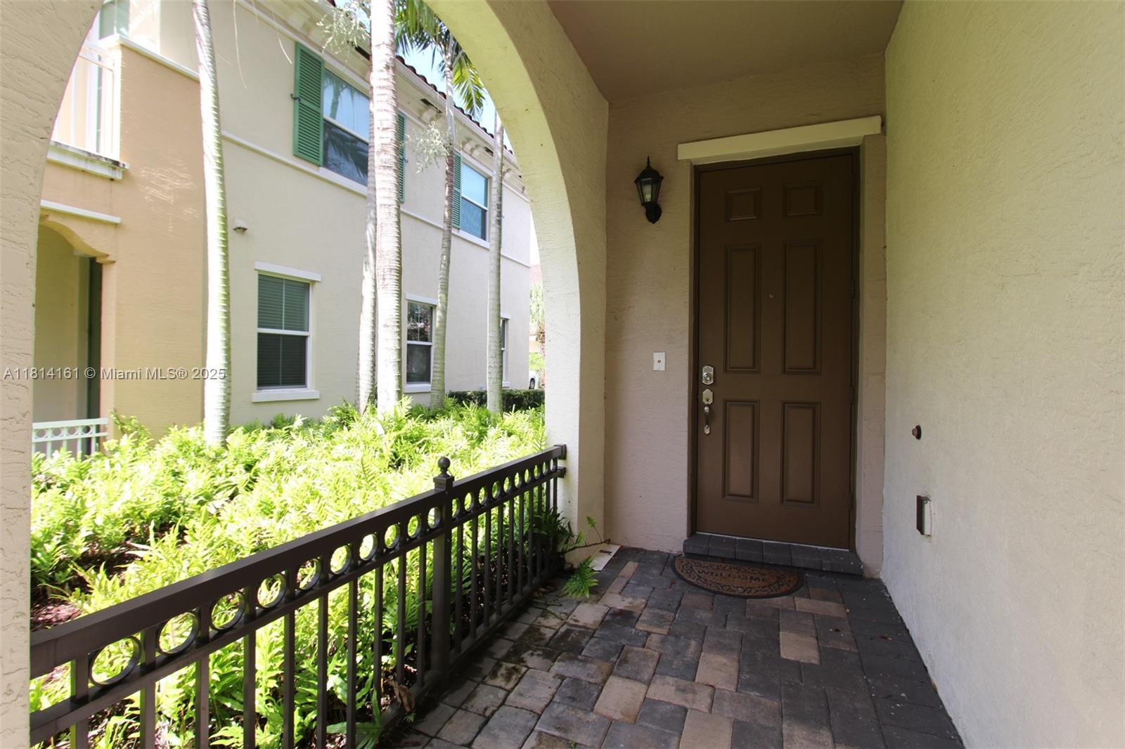 2927 Cascada Isles Way 2927