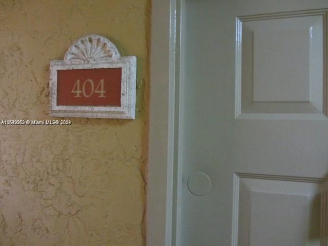 LAS VISTAS AT DORAL CONDO - Residential