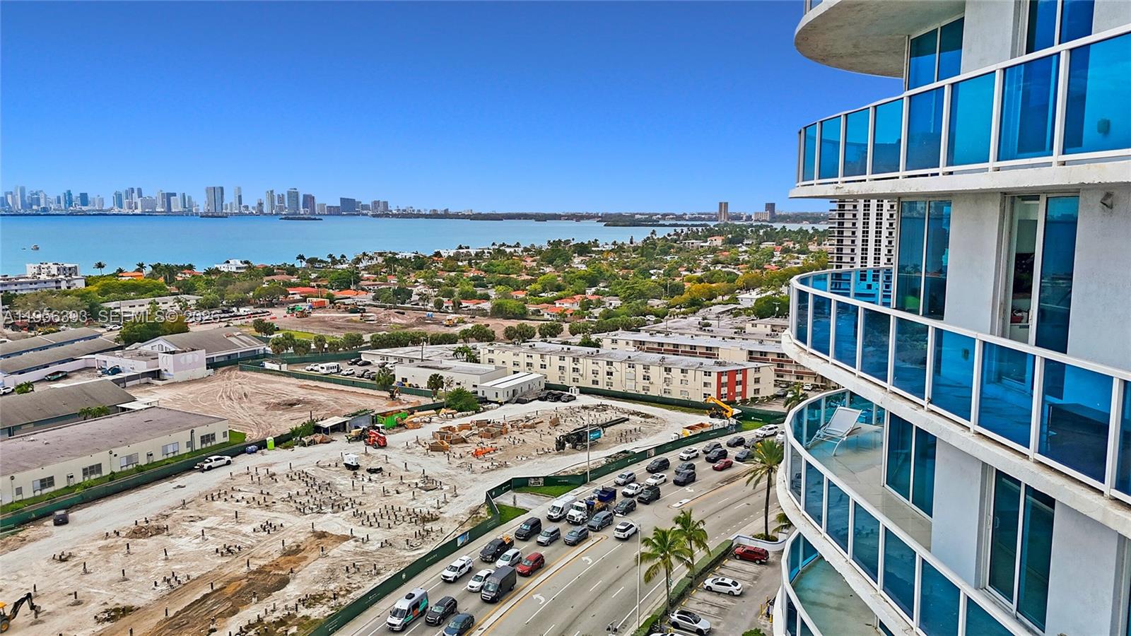 THE BRIDGEWATER CONDO - Residential