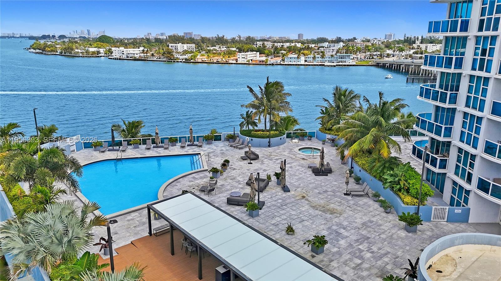 THE BRIDGEWATER CONDO - Residential