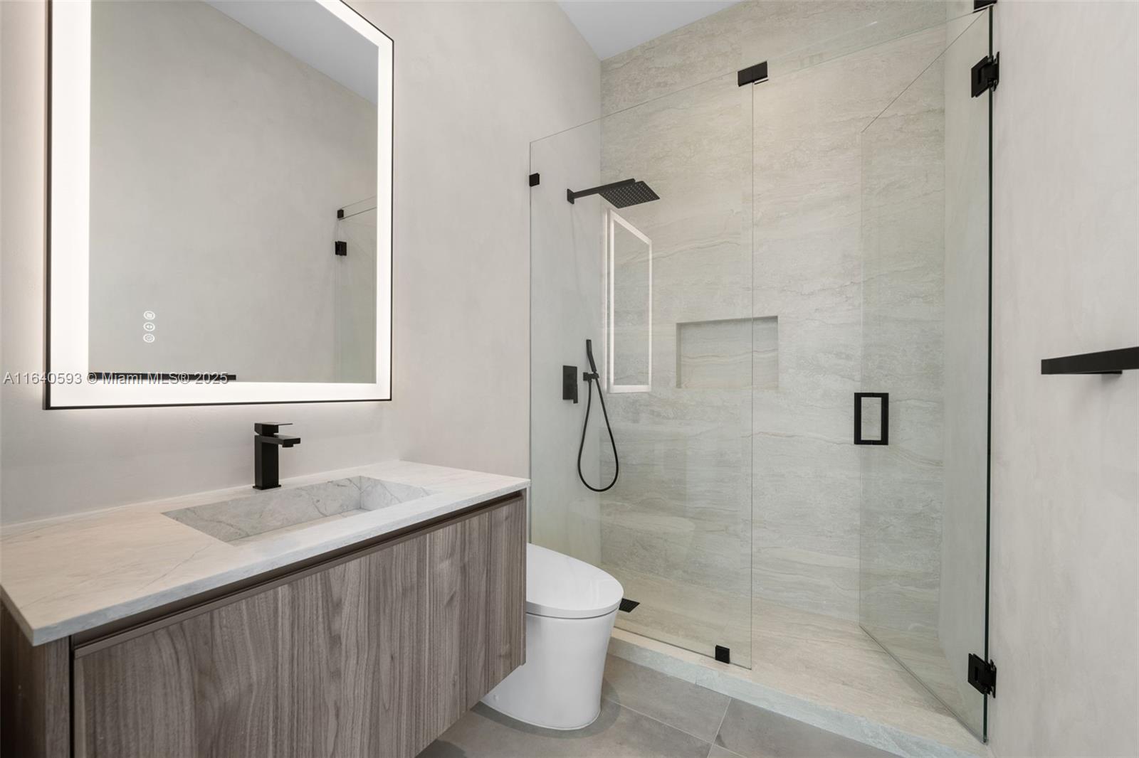 GOLDEN SHORES OCEAN BLVD - Residential