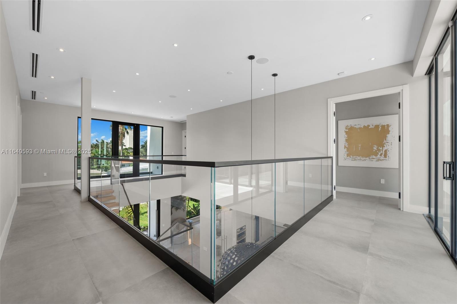 GOLDEN SHORES OCEAN BLVD - Residential