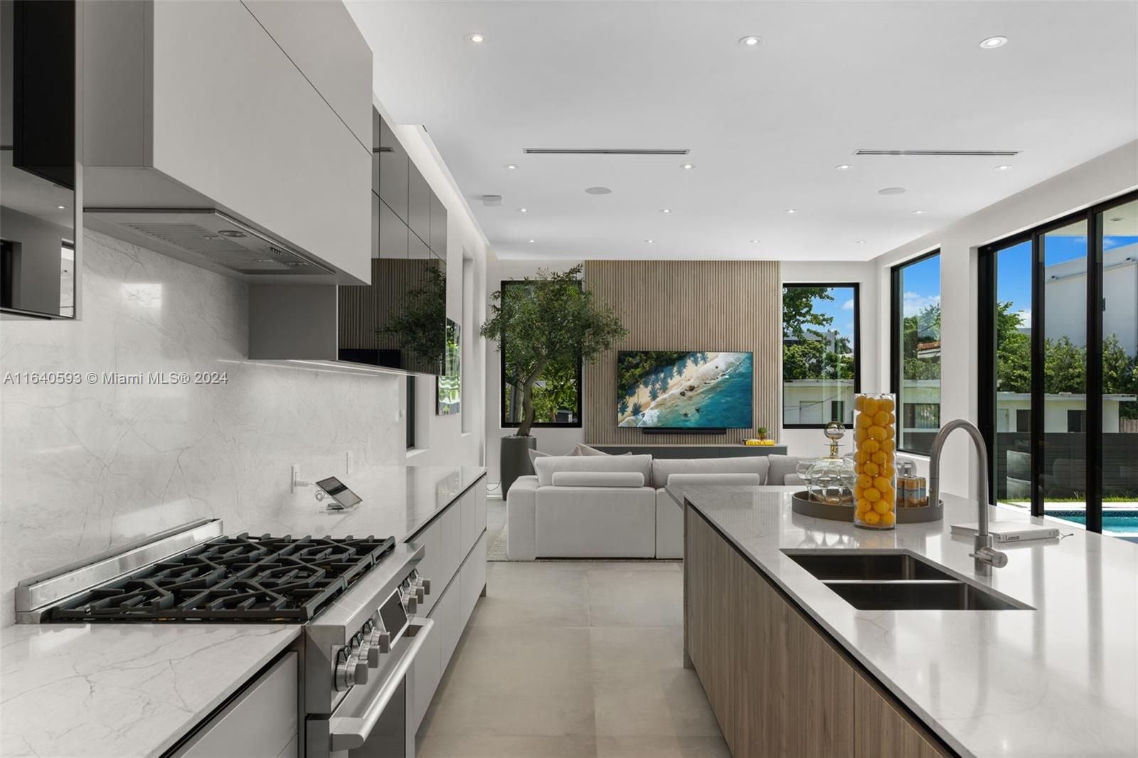 GOLDEN SHORES OCEAN BLVD - Residential