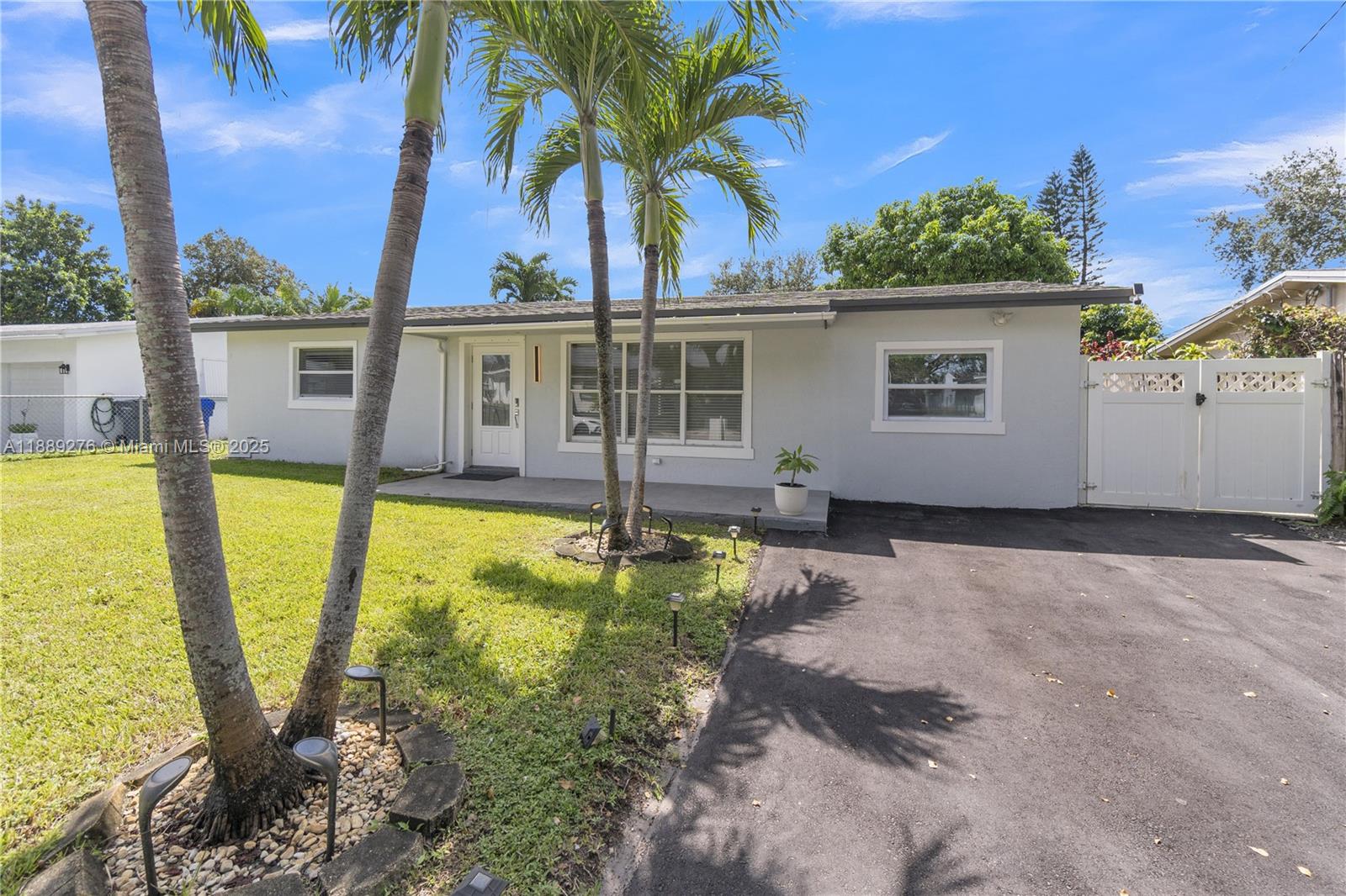 DRIFTWOOD PLAZA NO 3 - Residential