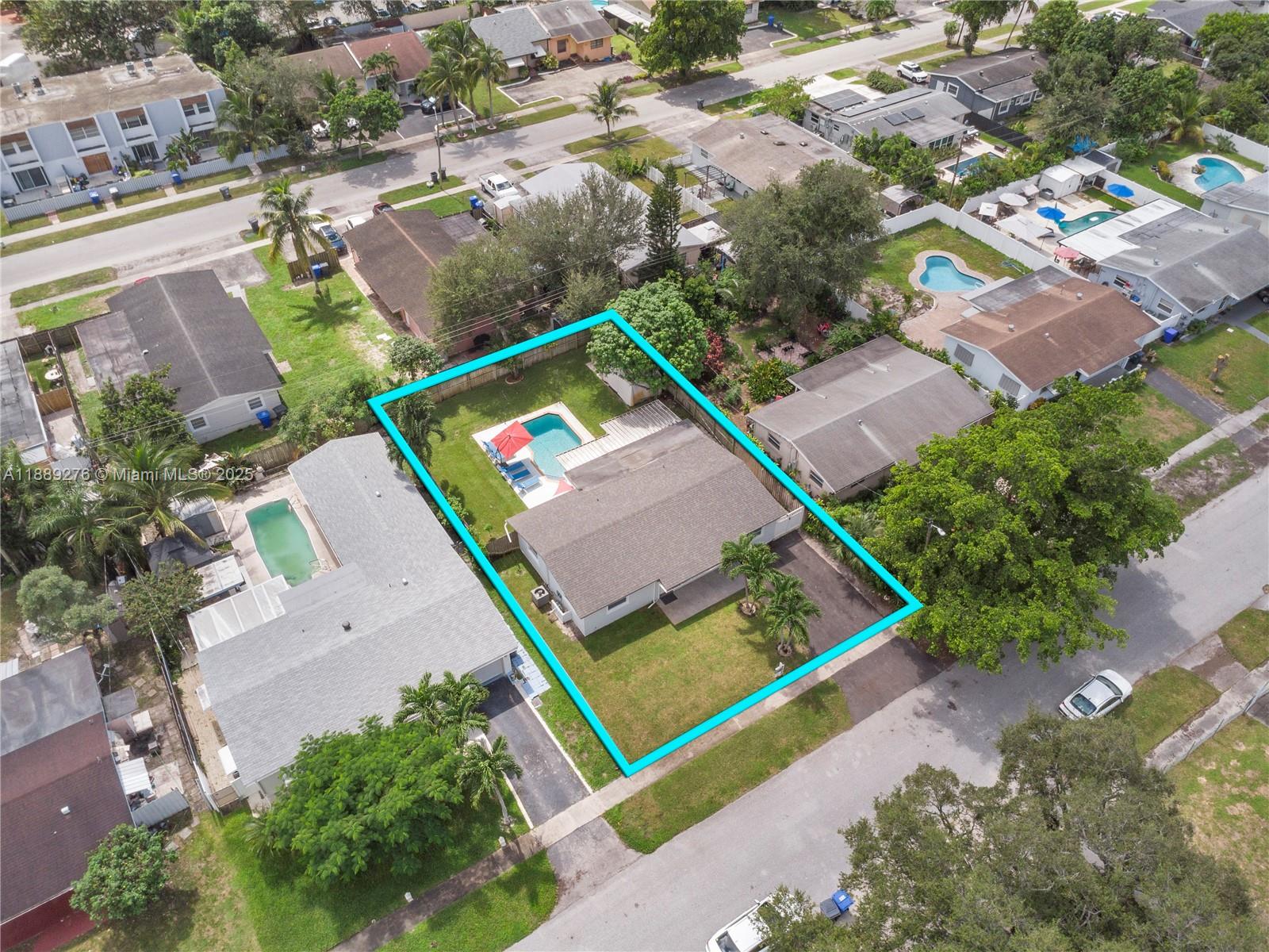 DRIFTWOOD PLAZA NO 3 - Residential