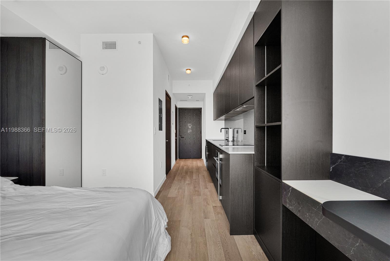 MIAMI NORTH - Residential