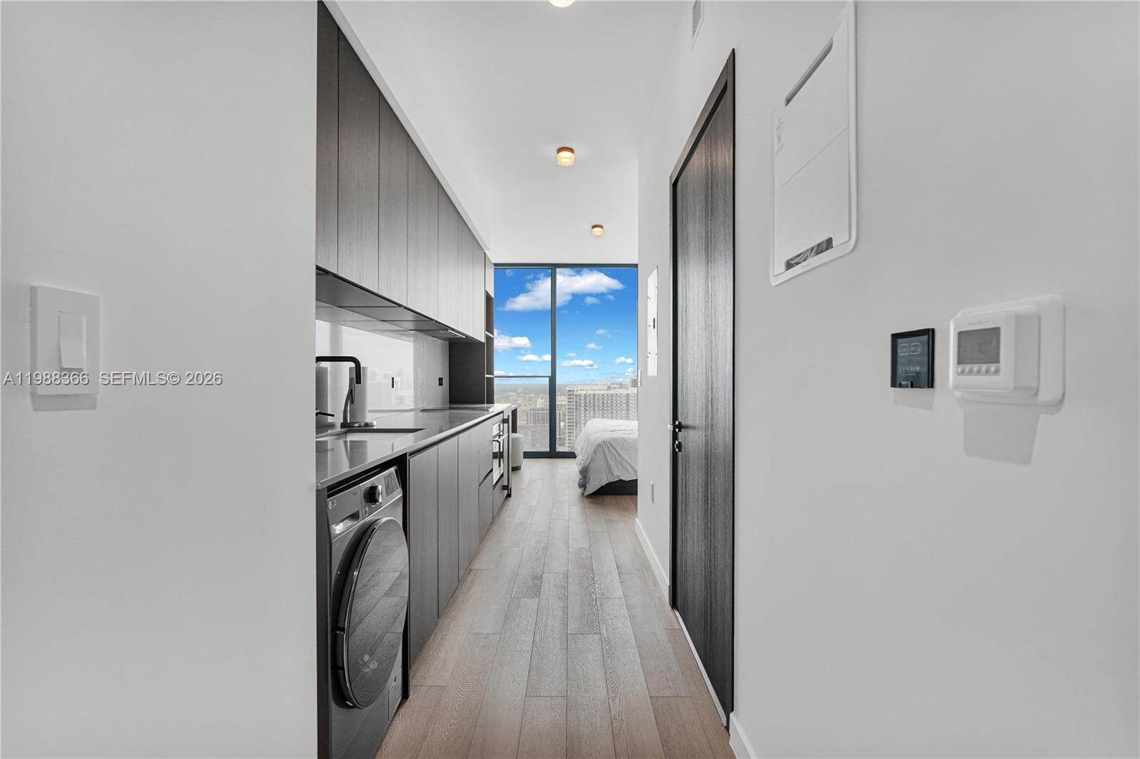20 NE 11th St 3603A