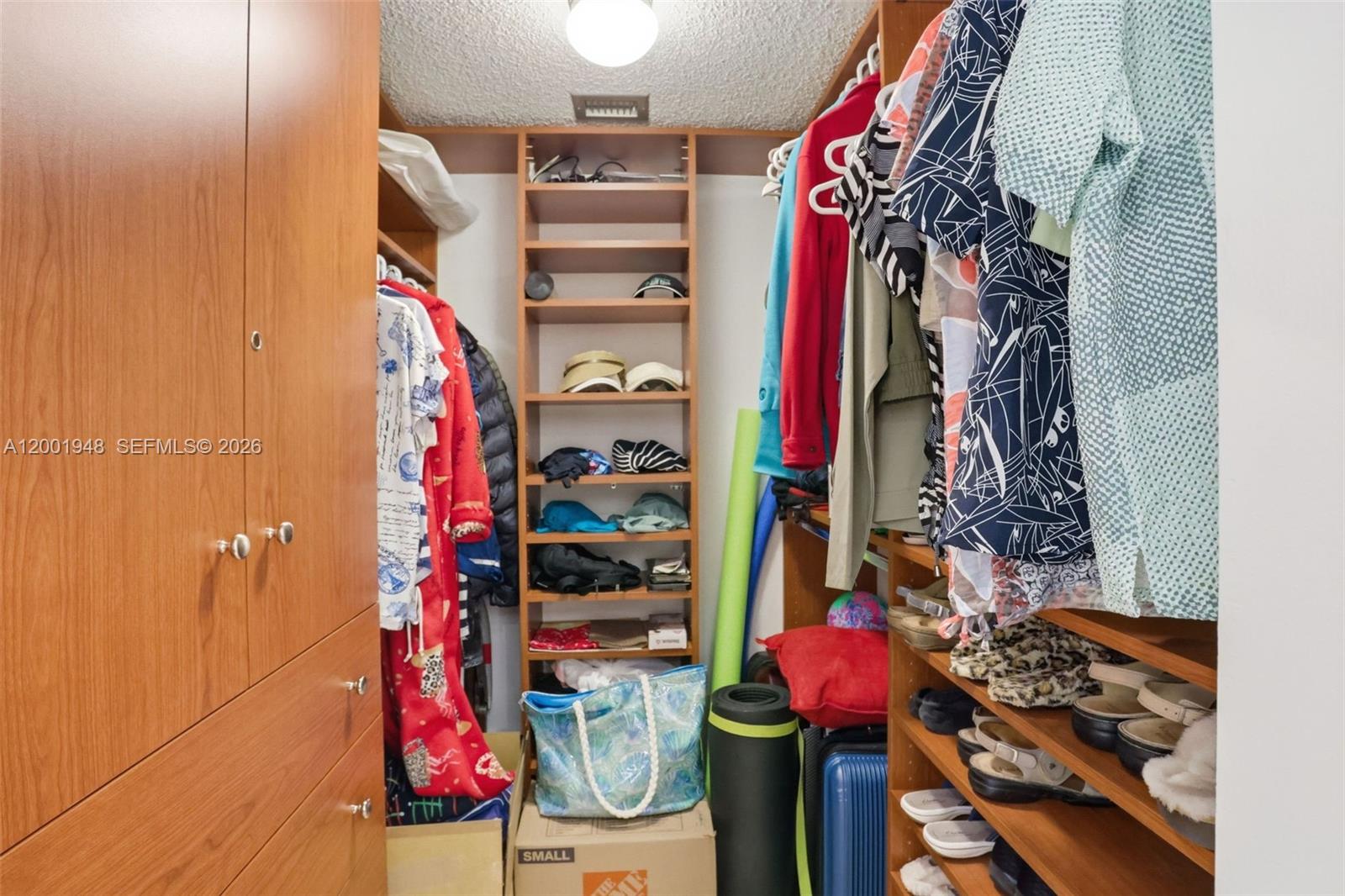 MEADOWRIDGE CONDO - Residential