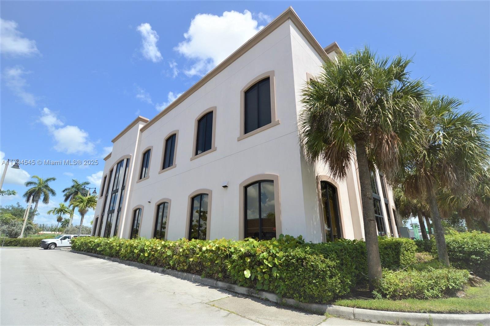 Attractive Power Financial Building with Frontage on US 1. The subject's space consists of the entire 2nd floor, more or less 4,000 sq ft+-. The floor plan has an open and modern feeling. Features include polished cement floors; 10'4" open ceiling height and private restrooms. The Landlord will consider tenant improvements.