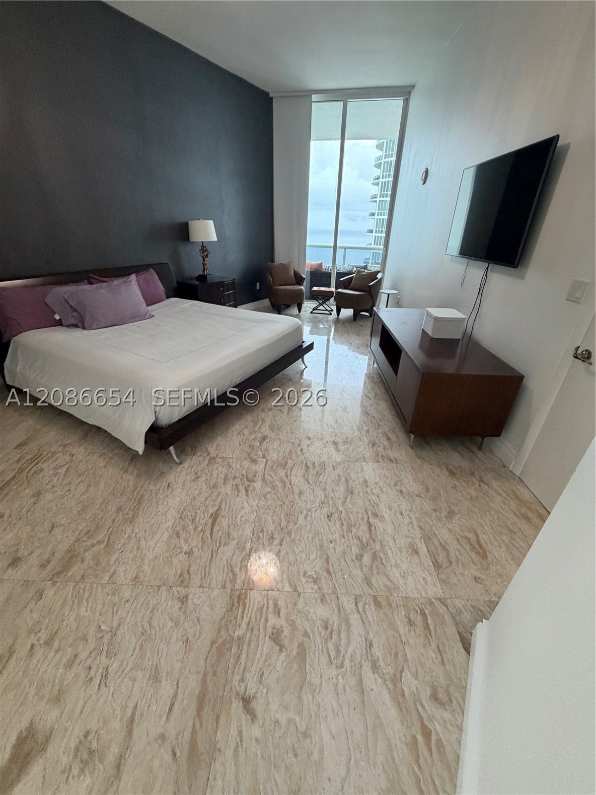 15901 Collins Ave 3707