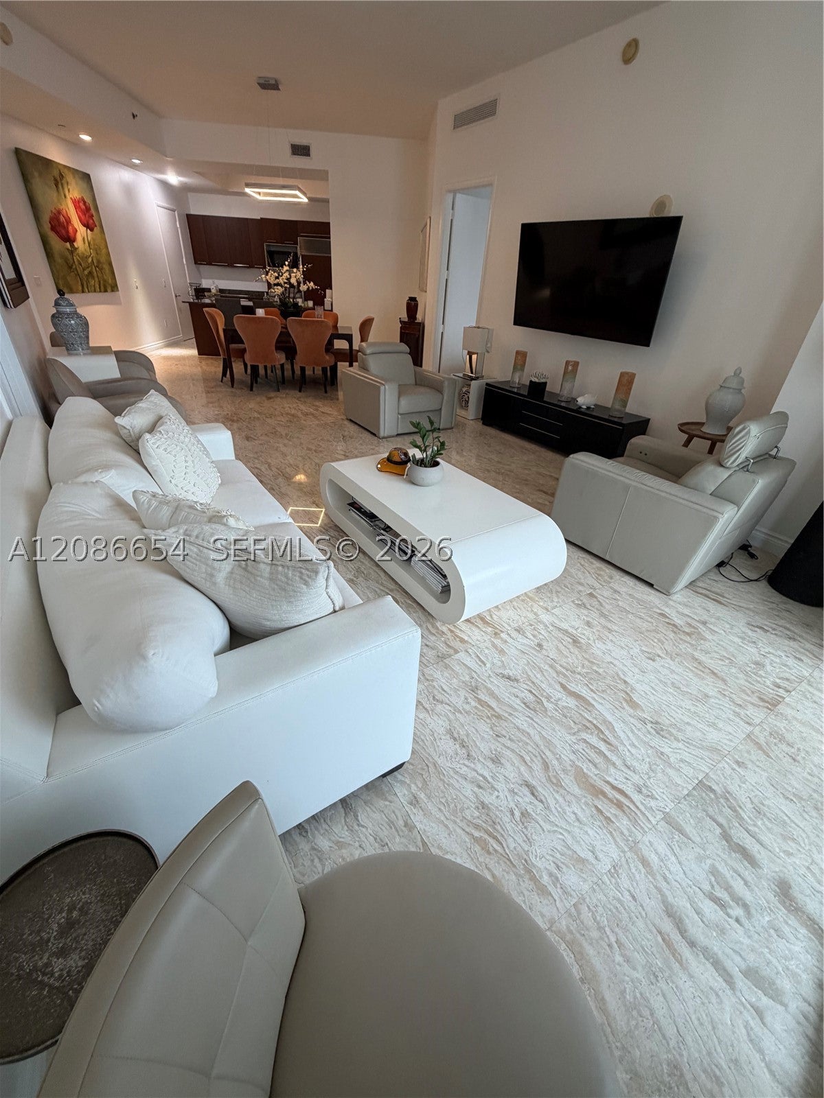 15901 Collins Ave 3707