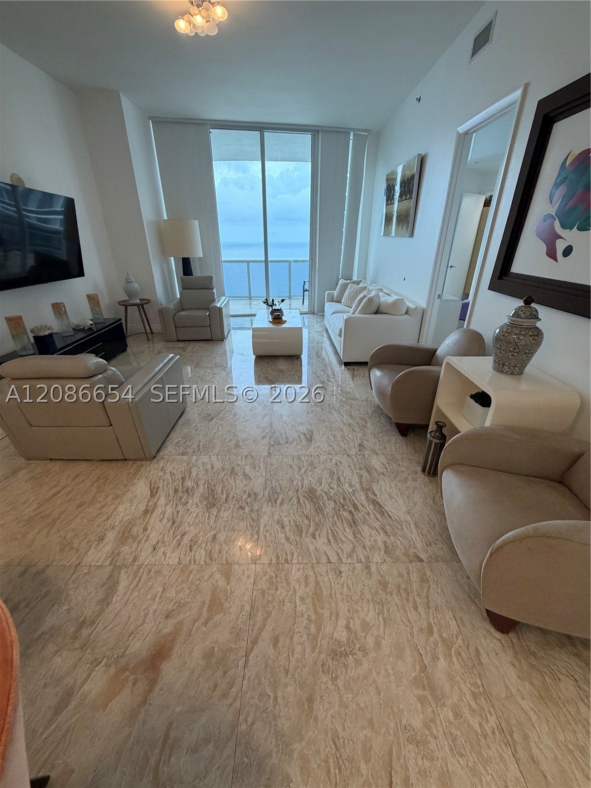 15901 Collins Ave 3707