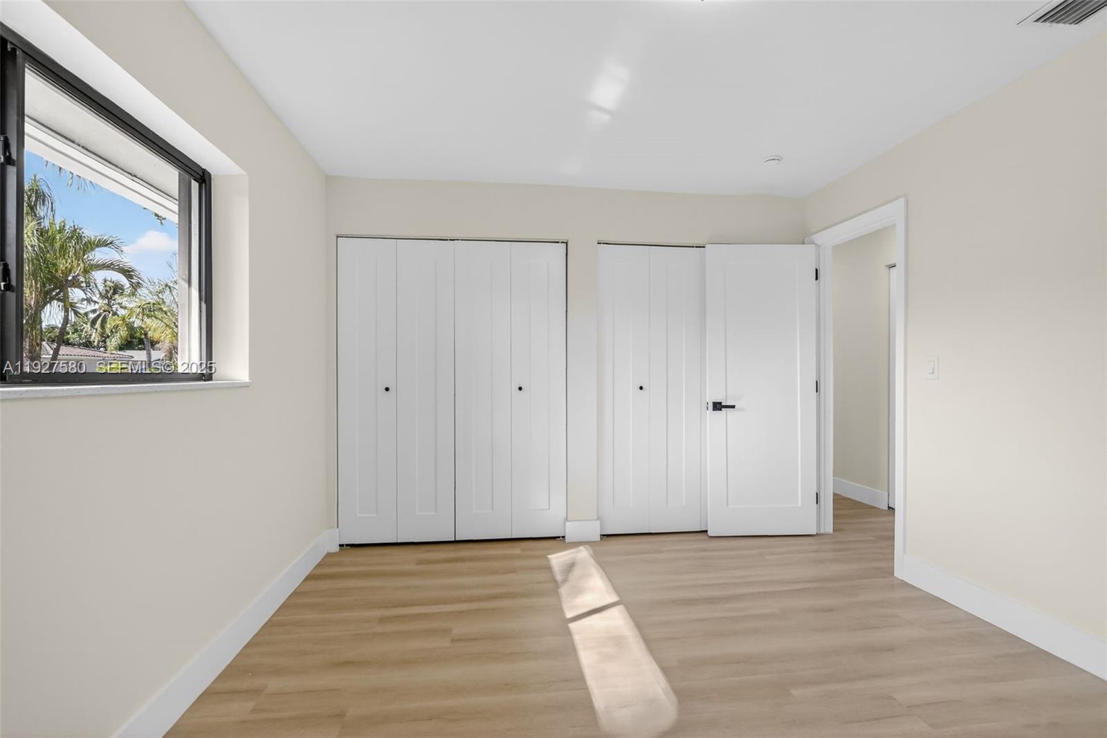 THE COVE - Residential