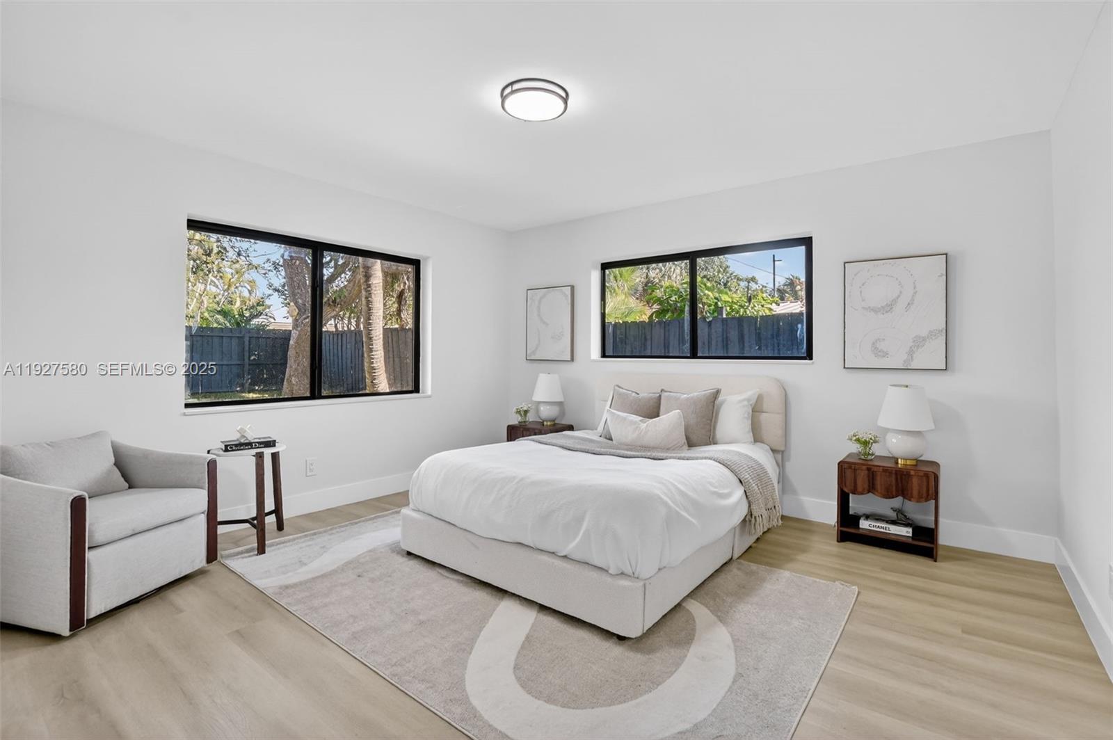 THE COVE - Residential